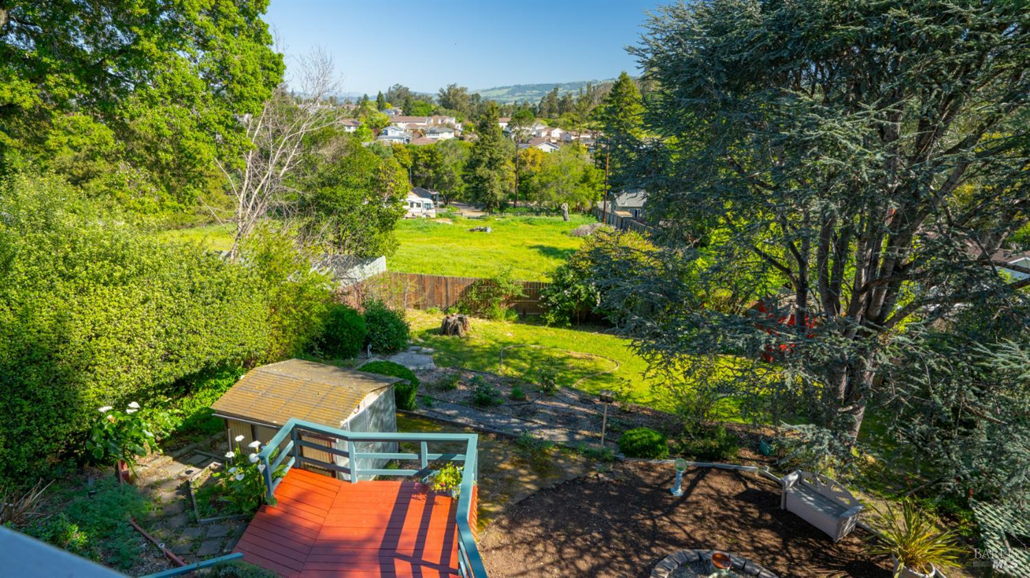 Detail Gallery Image 69 of 83 For 1104 Birch Dr, Petaluma,  CA 94952 - 5 Beds | 2 Baths