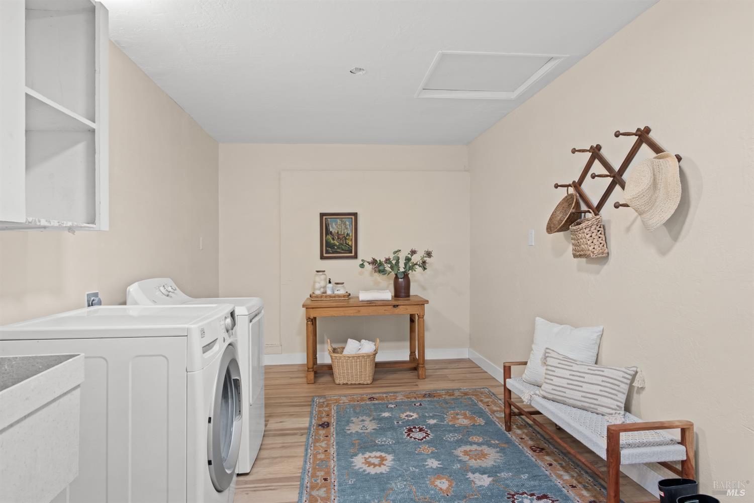 Detail Gallery Image 29 of 37 For 1521 Ditty Ave, Santa Rosa,  CA 95403 - 3 Beds | 2 Baths