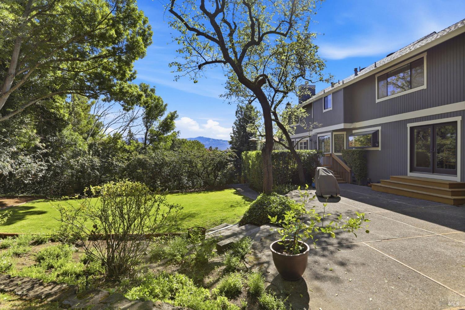 Detail Gallery Image 42 of 44 For 85 San Domingo Way, Novato,  CA 94945 - 4 Beds | 2/1 Baths