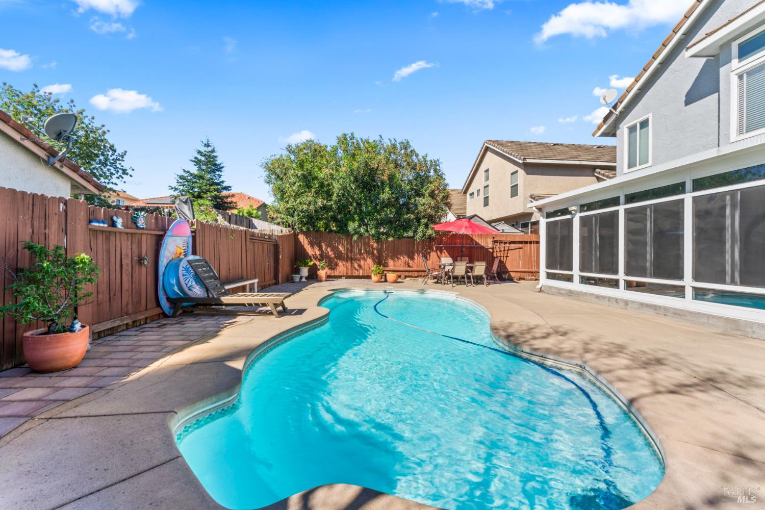 Detail Gallery Image 56 of 60 For 406 Rolling Oak Dr, Vacaville,  CA 95688 - 4 Beds | 2/1 Baths