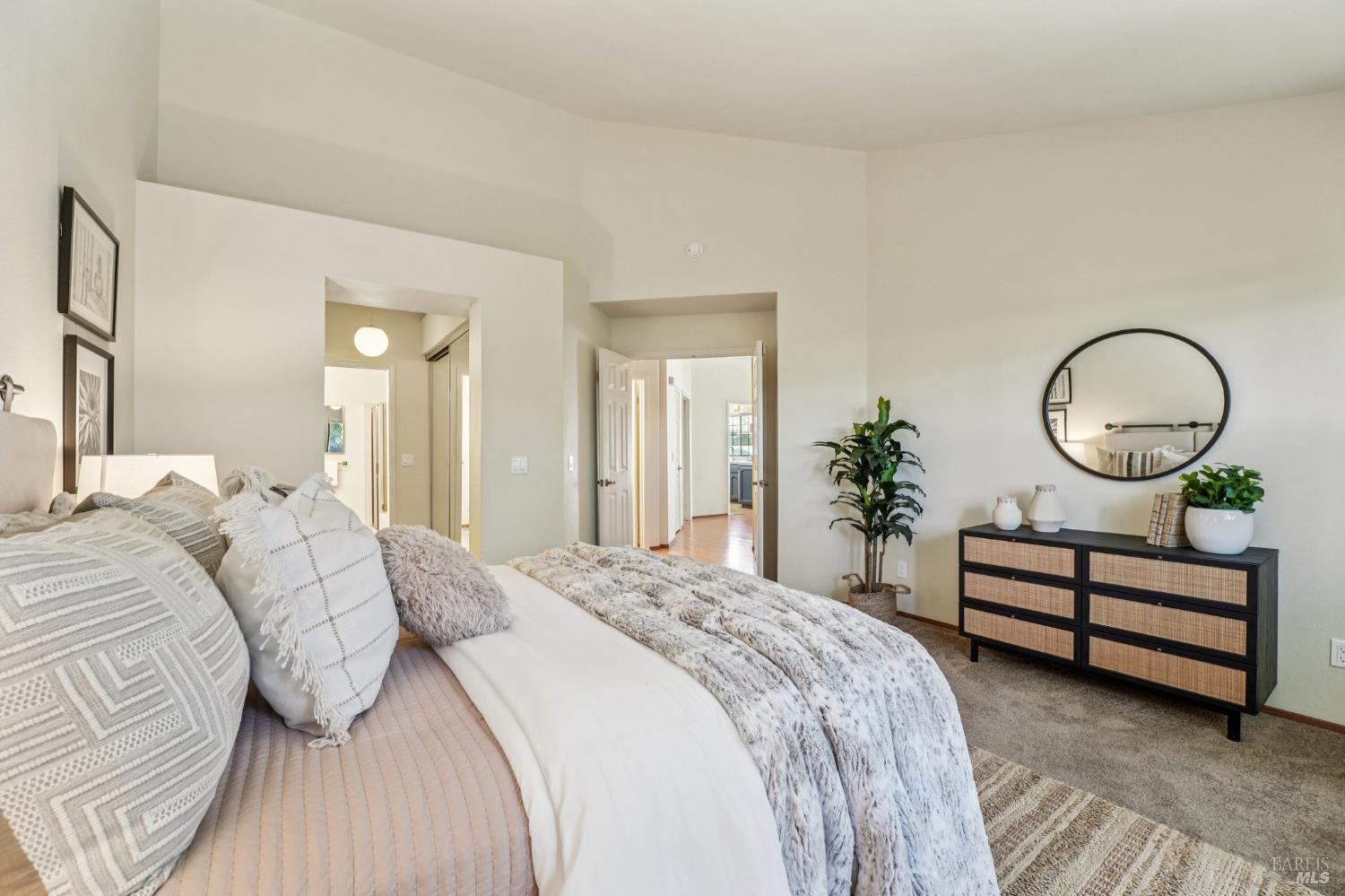 Detail Gallery Image 27 of 67 For 22 Saint Matthews Ct, Sonoma,  CA 95476 - 2 Beds | 2 Baths