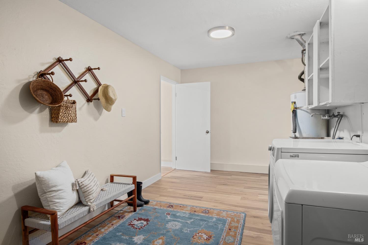 Detail Gallery Image 30 of 37 For 1521 Ditty Ave, Santa Rosa,  CA 95403 - 3 Beds | 2 Baths