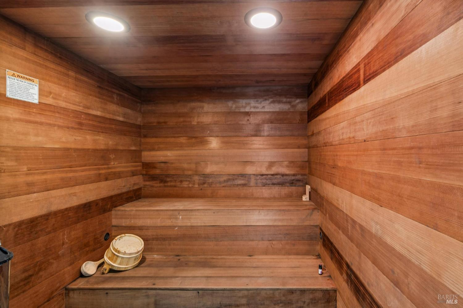 Detail Gallery Image 46 of 63 For 10 Elkhorn Way, San Anselmo,  CA 94960 - 4 Beds | 3 Baths