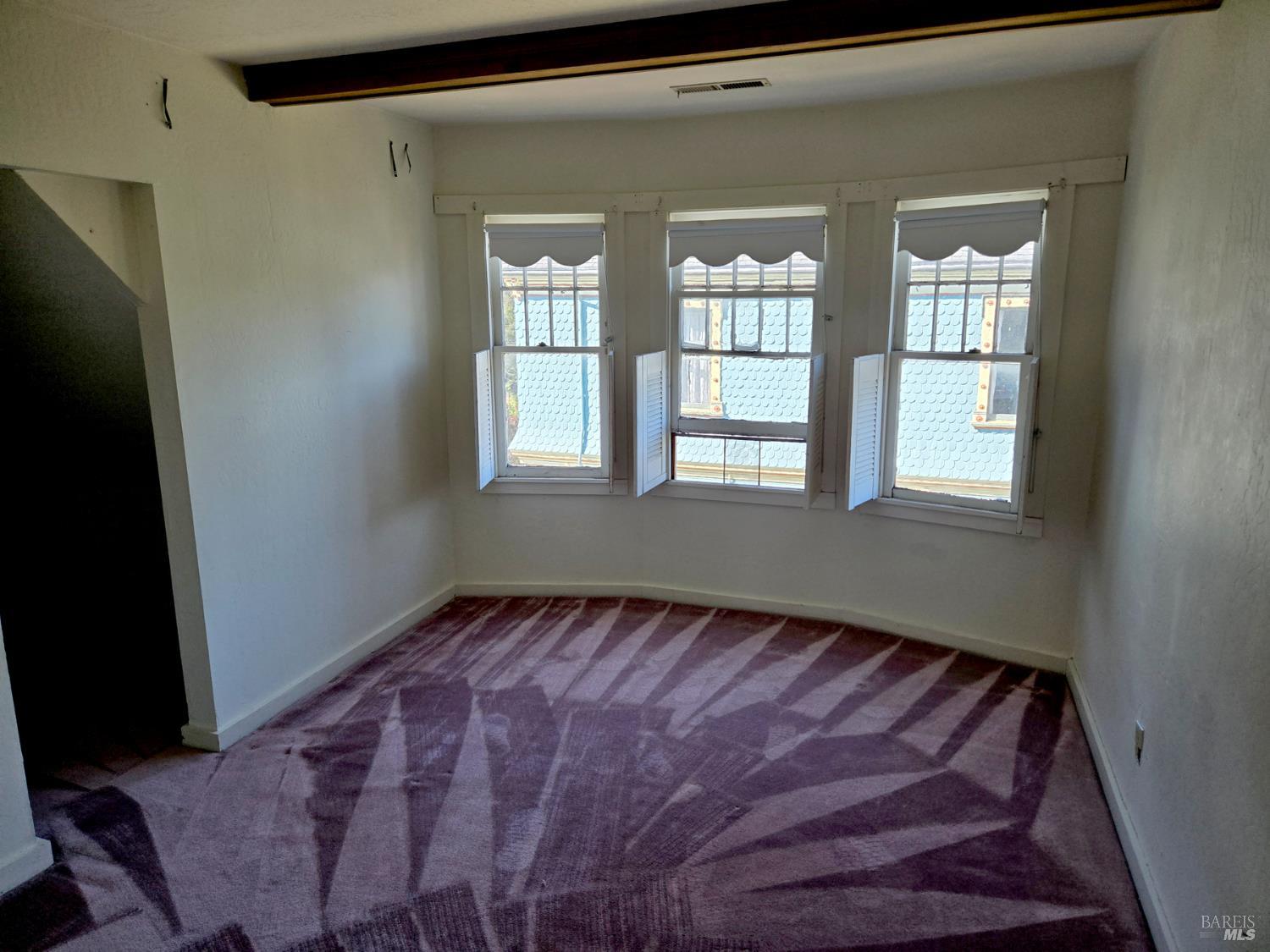 Detail Gallery Image 19 of 27 For 518 Galland St, Petaluma,  CA 94952 - 5 Beds | 2 Baths