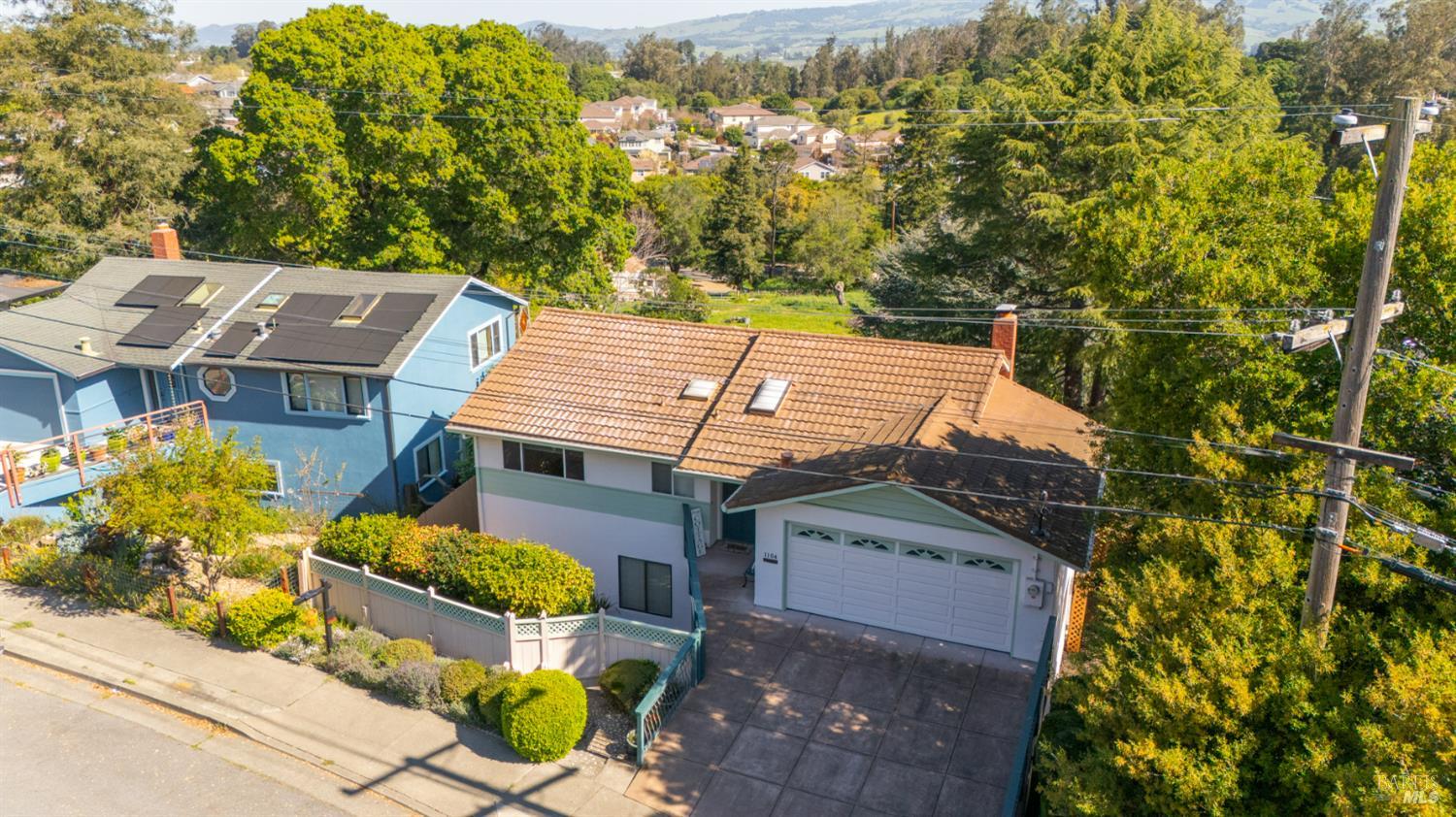 Detail Gallery Image 76 of 83 For 1104 Birch Dr, Petaluma,  CA 94952 - 5 Beds | 2 Baths