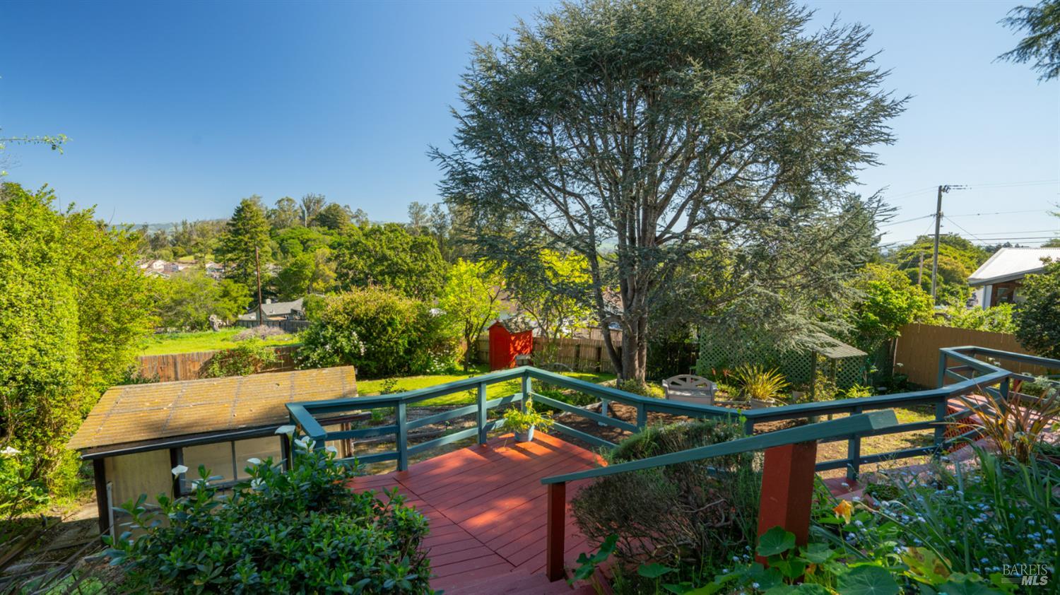 Detail Gallery Image 56 of 83 For 1104 Birch Dr, Petaluma,  CA 94952 - 5 Beds | 2 Baths