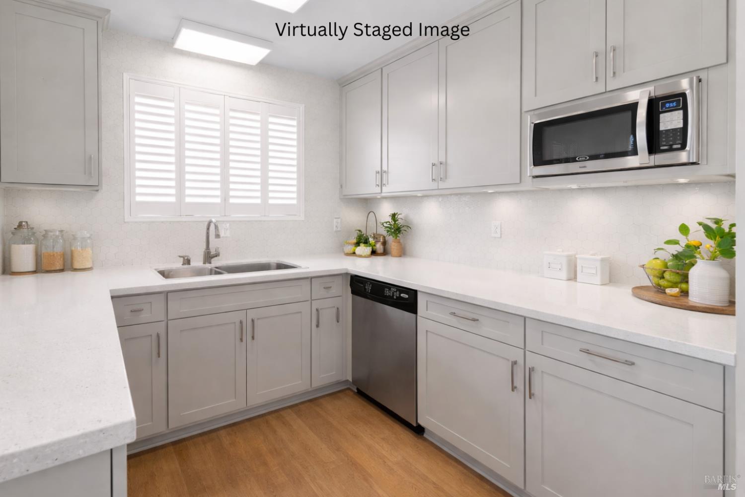 Detail Gallery Image 23 of 83 For 1104 Birch Dr, Petaluma,  CA 94952 - 5 Beds | 2 Baths