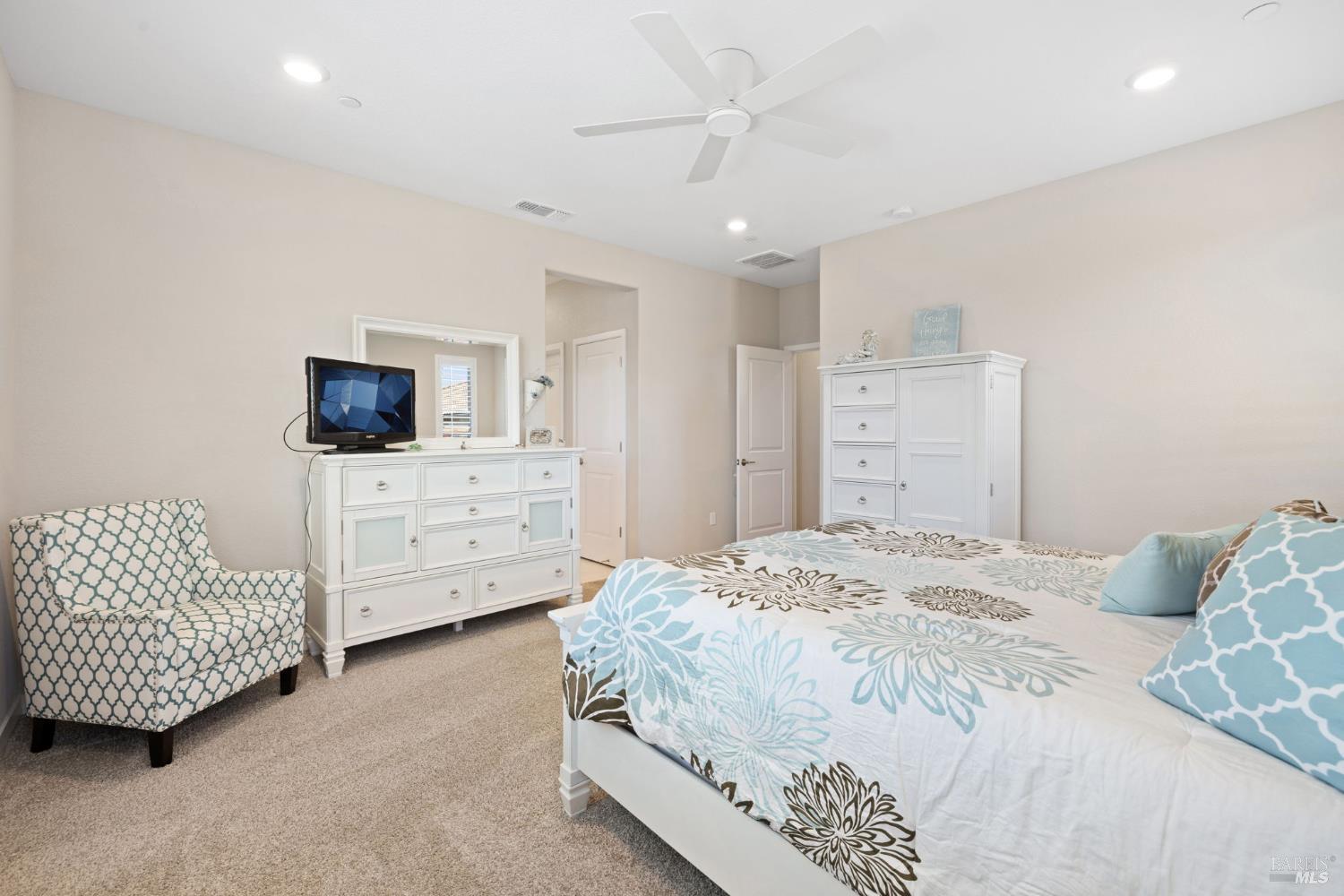 Detail Gallery Image 18 of 54 For 625 Peony Ct, Dixon,  CA 95620 - 3 Beds | 2 Baths