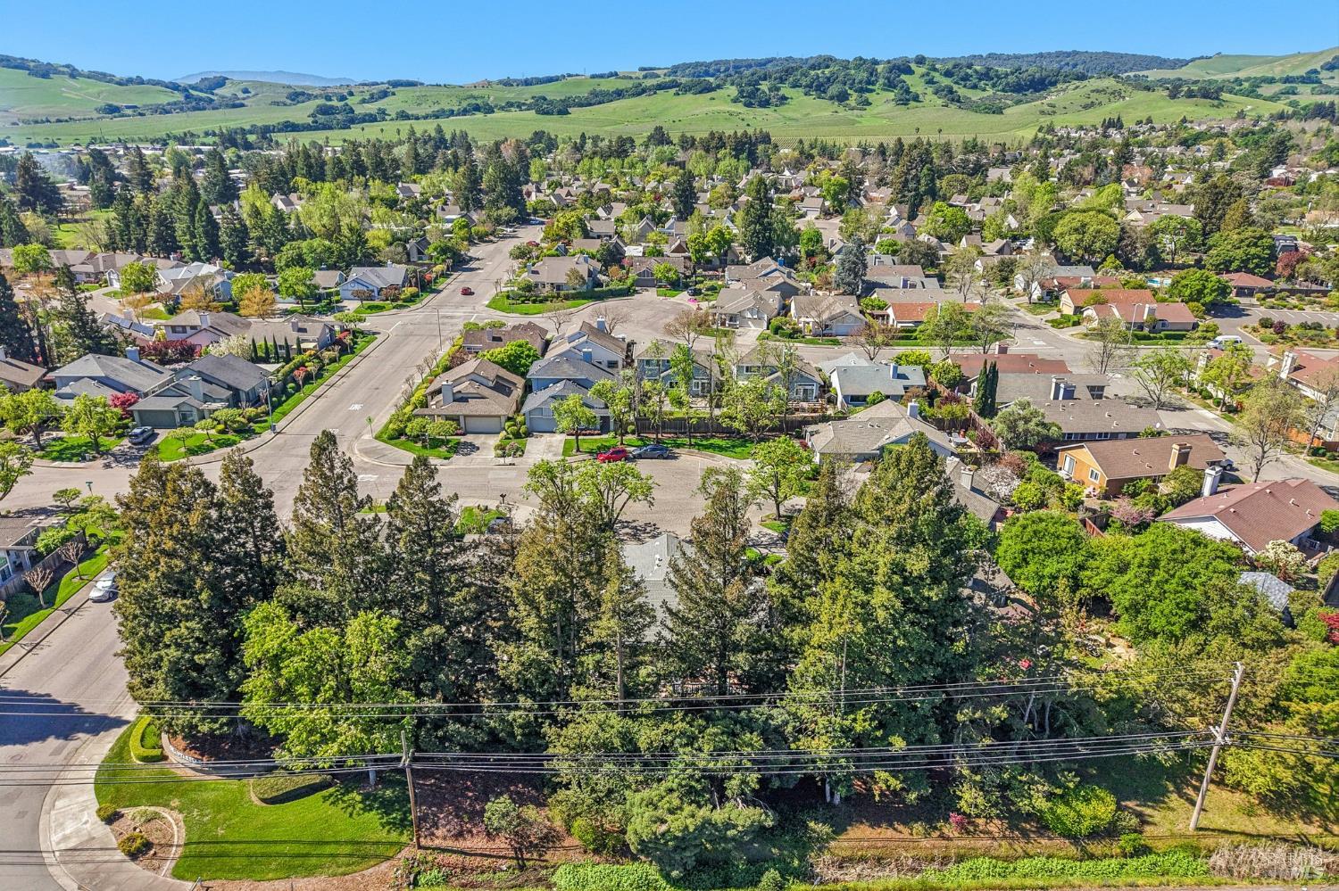 Detail Gallery Image 57 of 67 For 22 Saint Matthews Ct, Sonoma,  CA 95476 - 2 Beds | 2 Baths