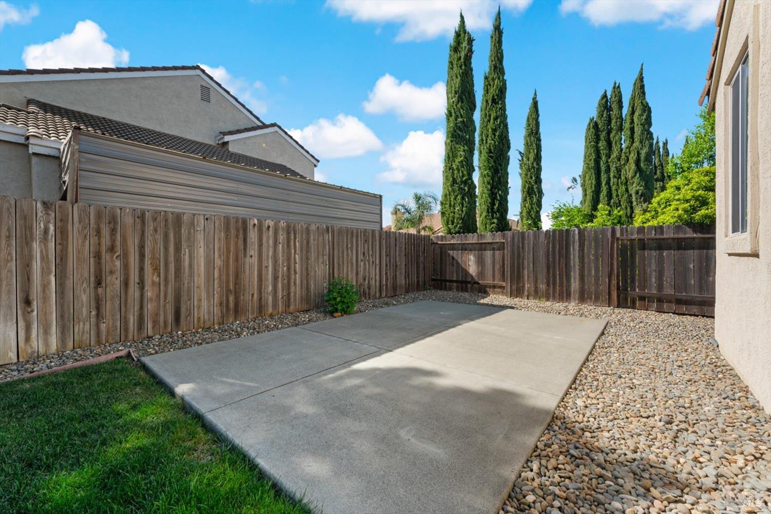Detail Gallery Image 46 of 58 For 212 Laurelwood Way, Vacaville,  CA 95687 - 3 Beds | 2 Baths
