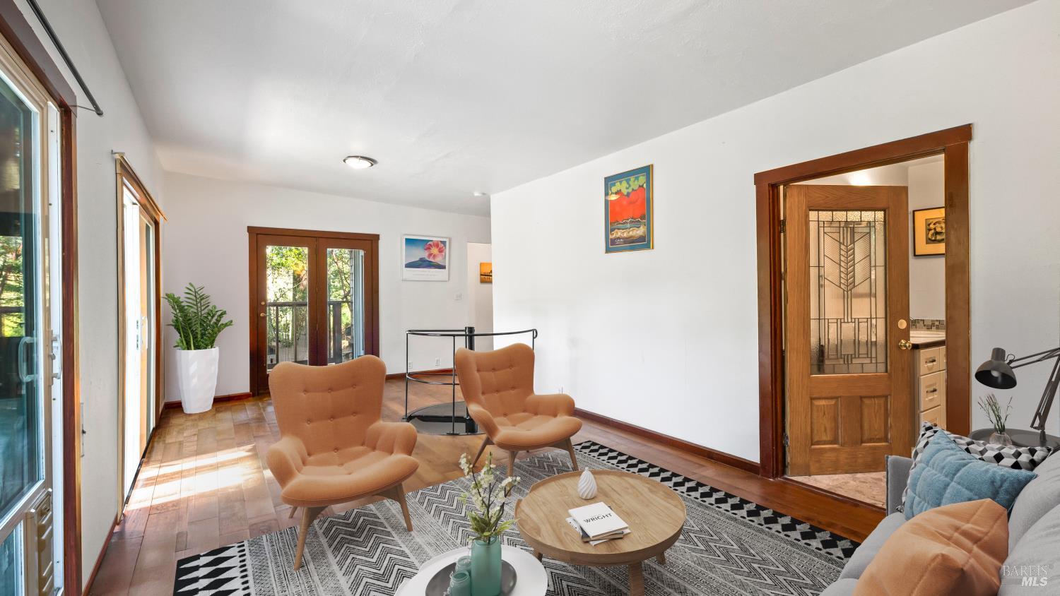 Detail Gallery Image 3 of 28 For 15 Mountain View Ave, Lagunitas,  CA 94938 - 2 Beds | 1 Baths