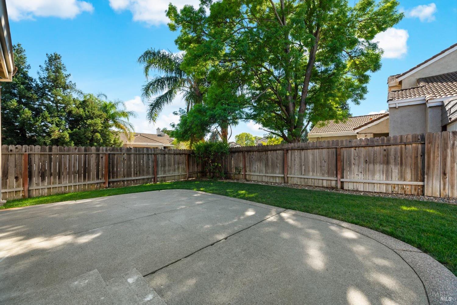 Detail Gallery Image 41 of 58 For 212 Laurelwood Way, Vacaville,  CA 95687 - 3 Beds | 2 Baths