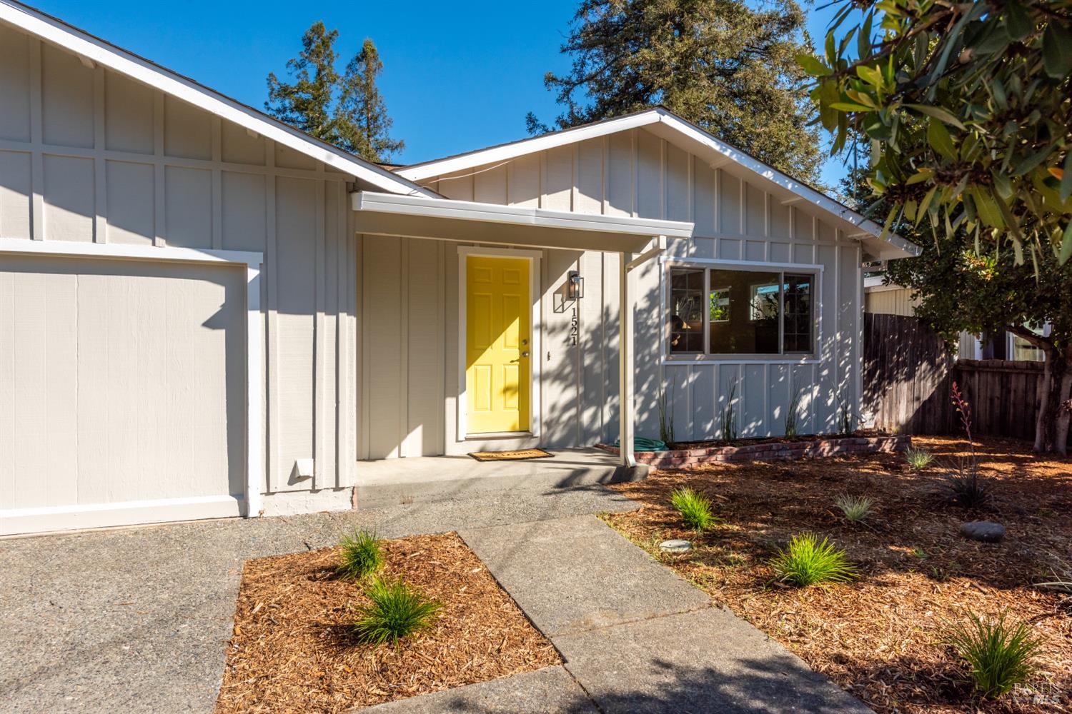 Detail Gallery Image 36 of 37 For 1521 Ditty Ave, Santa Rosa,  CA 95403 - 3 Beds | 2 Baths