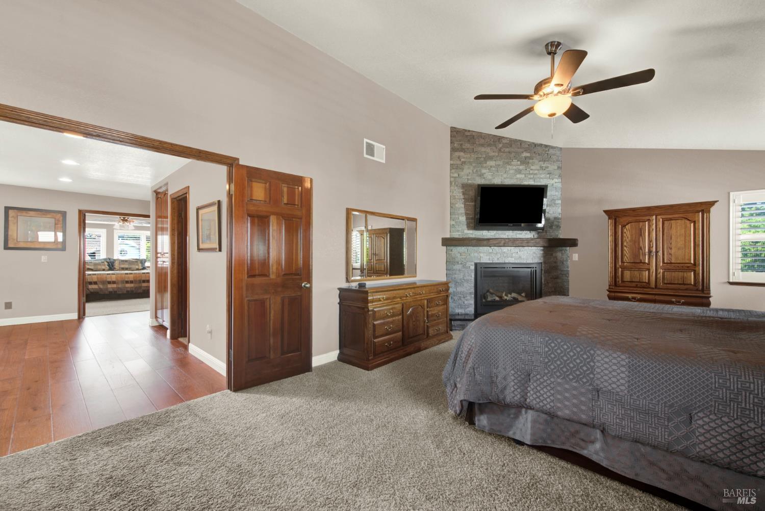 Detail Gallery Image 51 of 74 For 590 Laramie Way, Vacaville,  CA 95688 - 4 Beds | 3 Baths