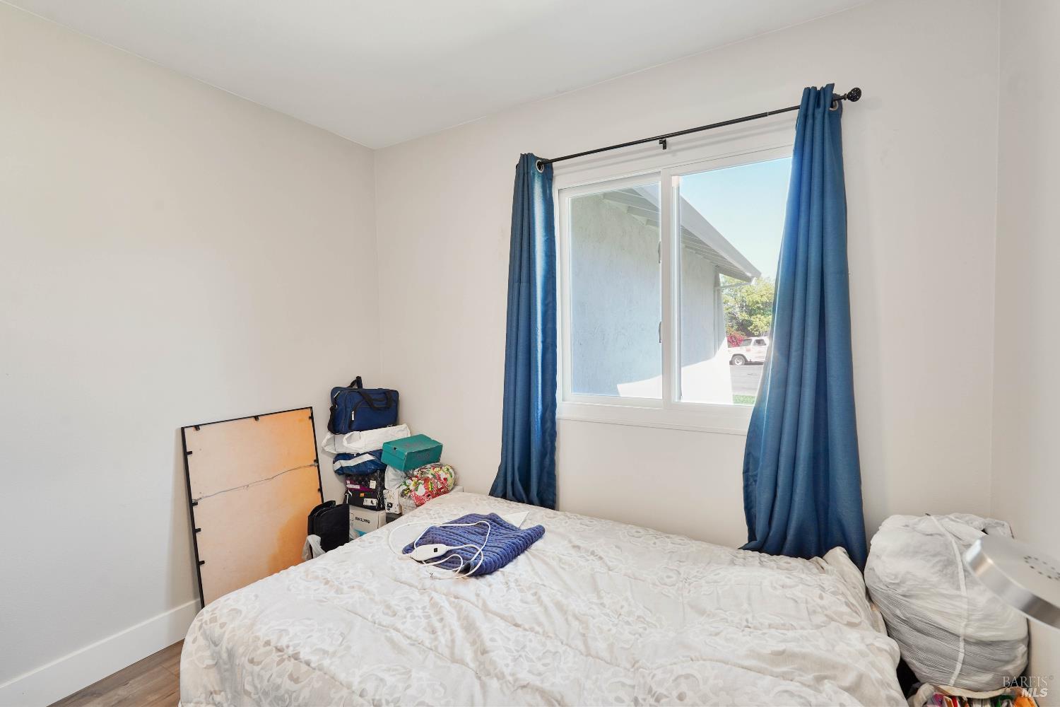 Detail Gallery Image 10 of 24 For 2363 Oceanic Ct, Fairfield,  CA 94533 - 3 Beds | 2 Baths