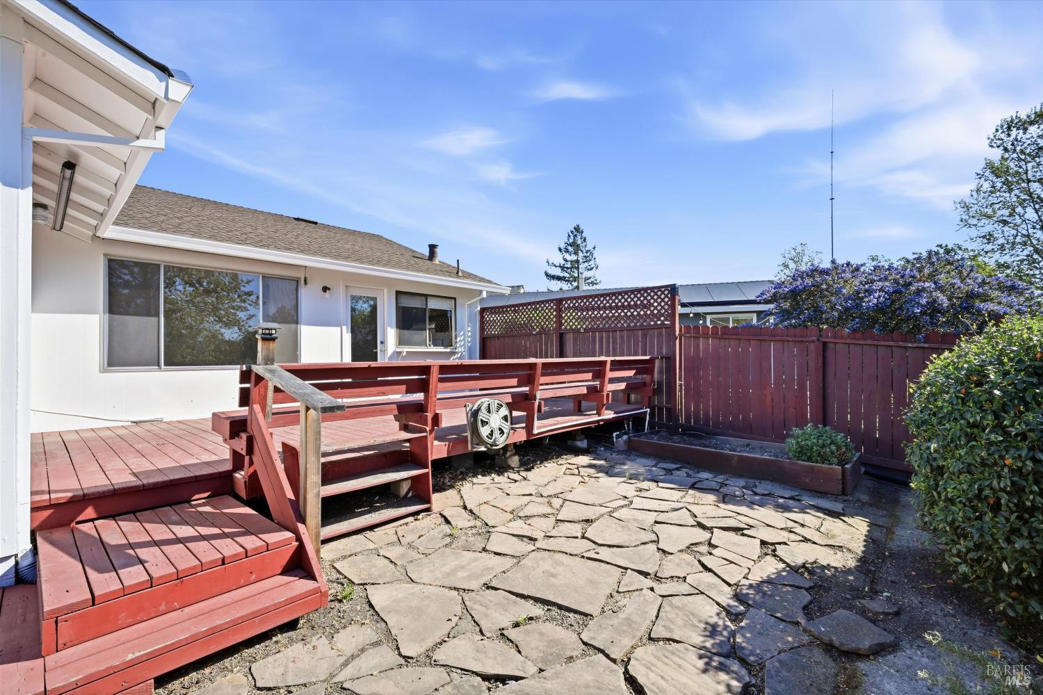 Detail Gallery Image 22 of 28 For 405 Korbel Pl, Santa Rosa,  CA 95409 - 3 Beds | 2 Baths