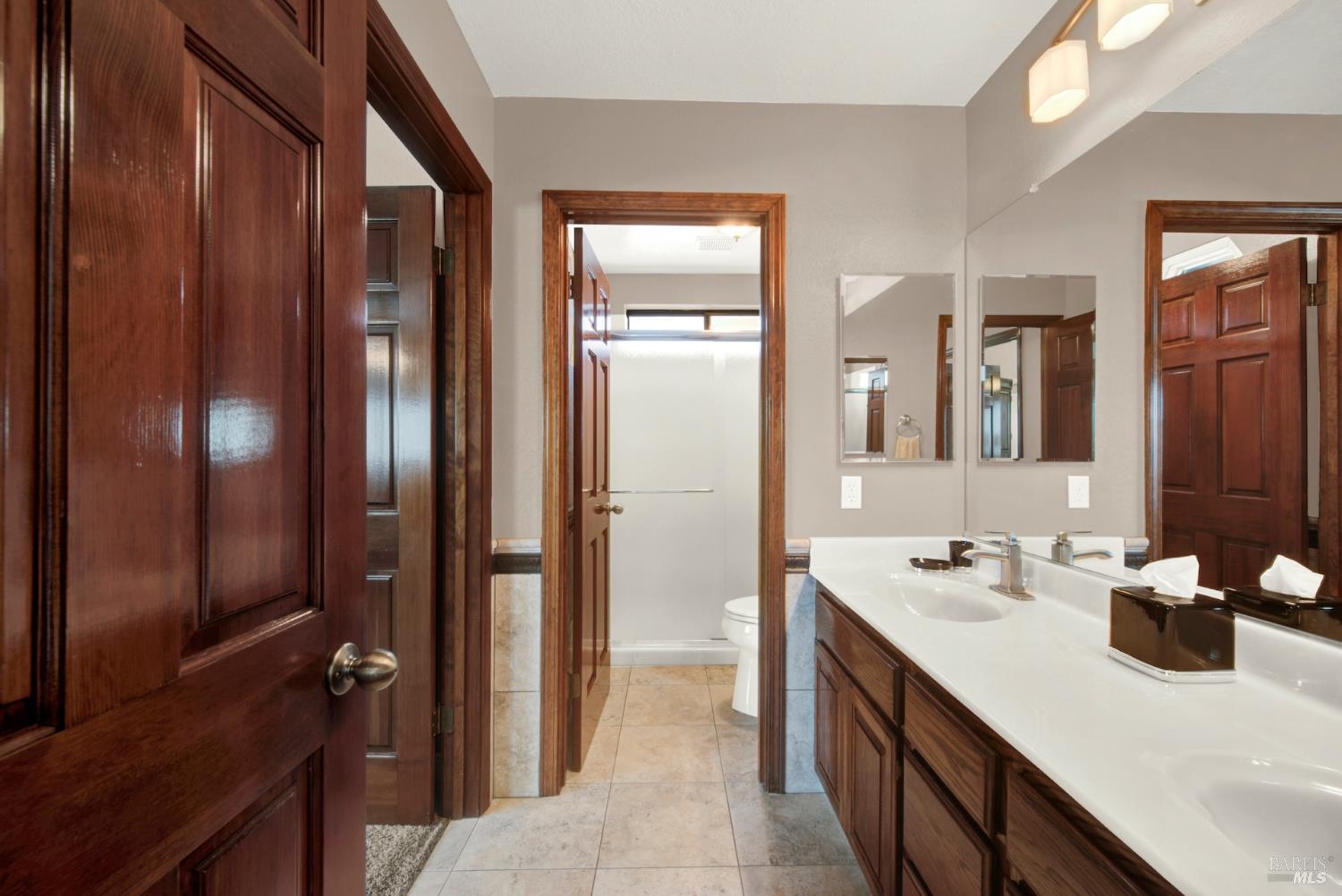 Detail Gallery Image 45 of 74 For 590 Laramie Way, Vacaville,  CA 95688 - 4 Beds | 3 Baths