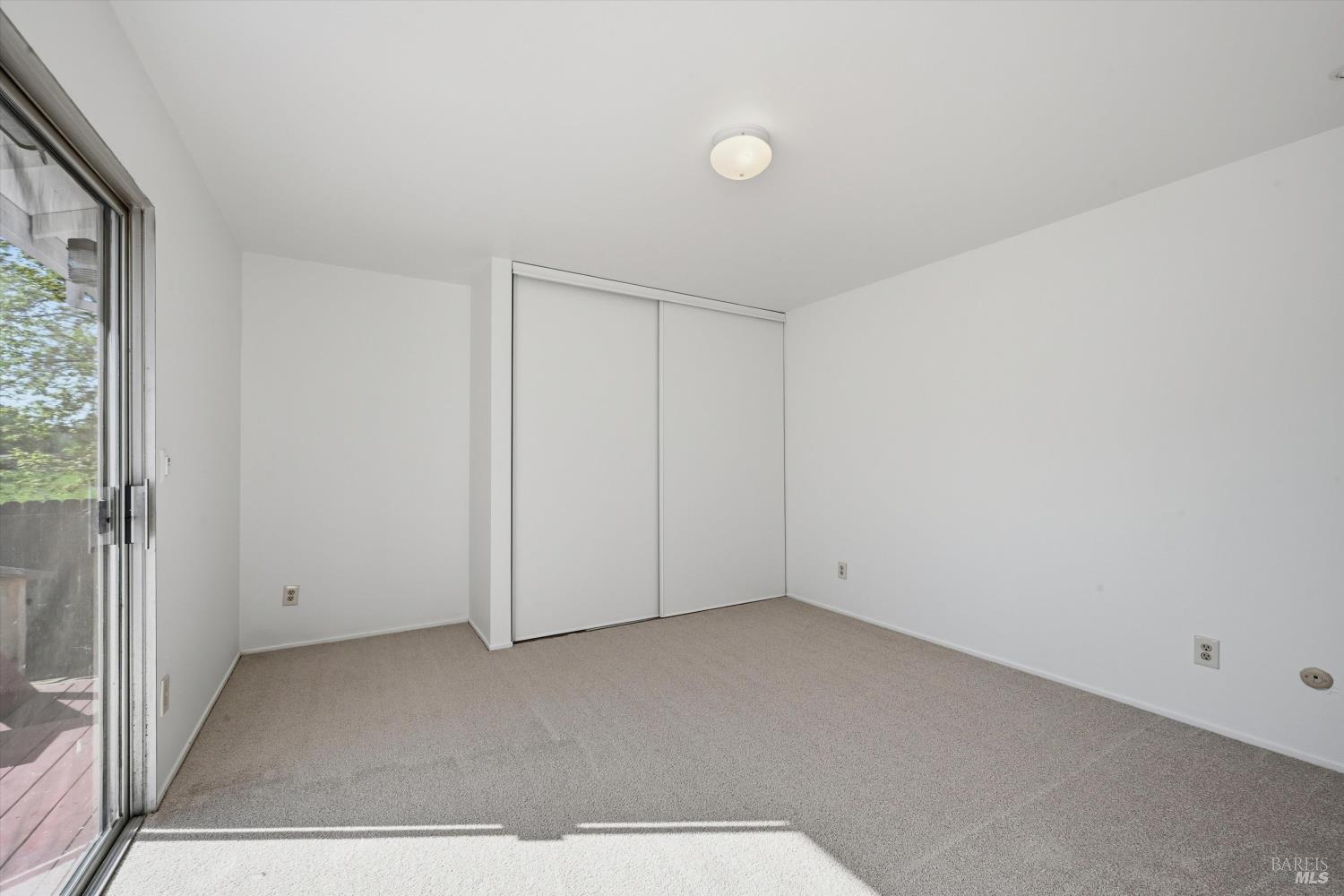 Detail Gallery Image 9 of 28 For 405 Korbel Pl, Santa Rosa,  CA 95409 - 3 Beds | 2 Baths