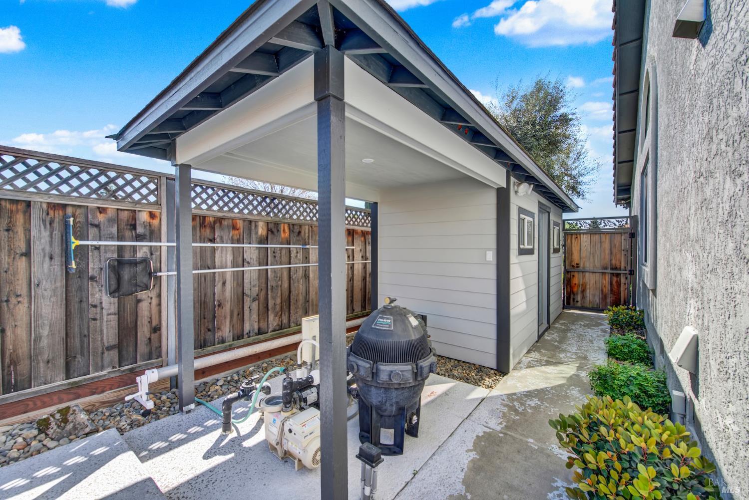 Detail Gallery Image 73 of 74 For 590 Laramie Way, Vacaville,  CA 95688 - 4 Beds | 3 Baths