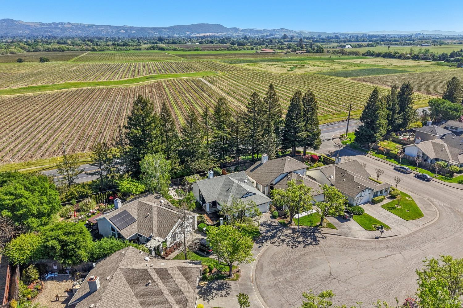 Detail Gallery Image 48 of 67 For 22 Saint Matthews Ct, Sonoma,  CA 95476 - 2 Beds | 2 Baths