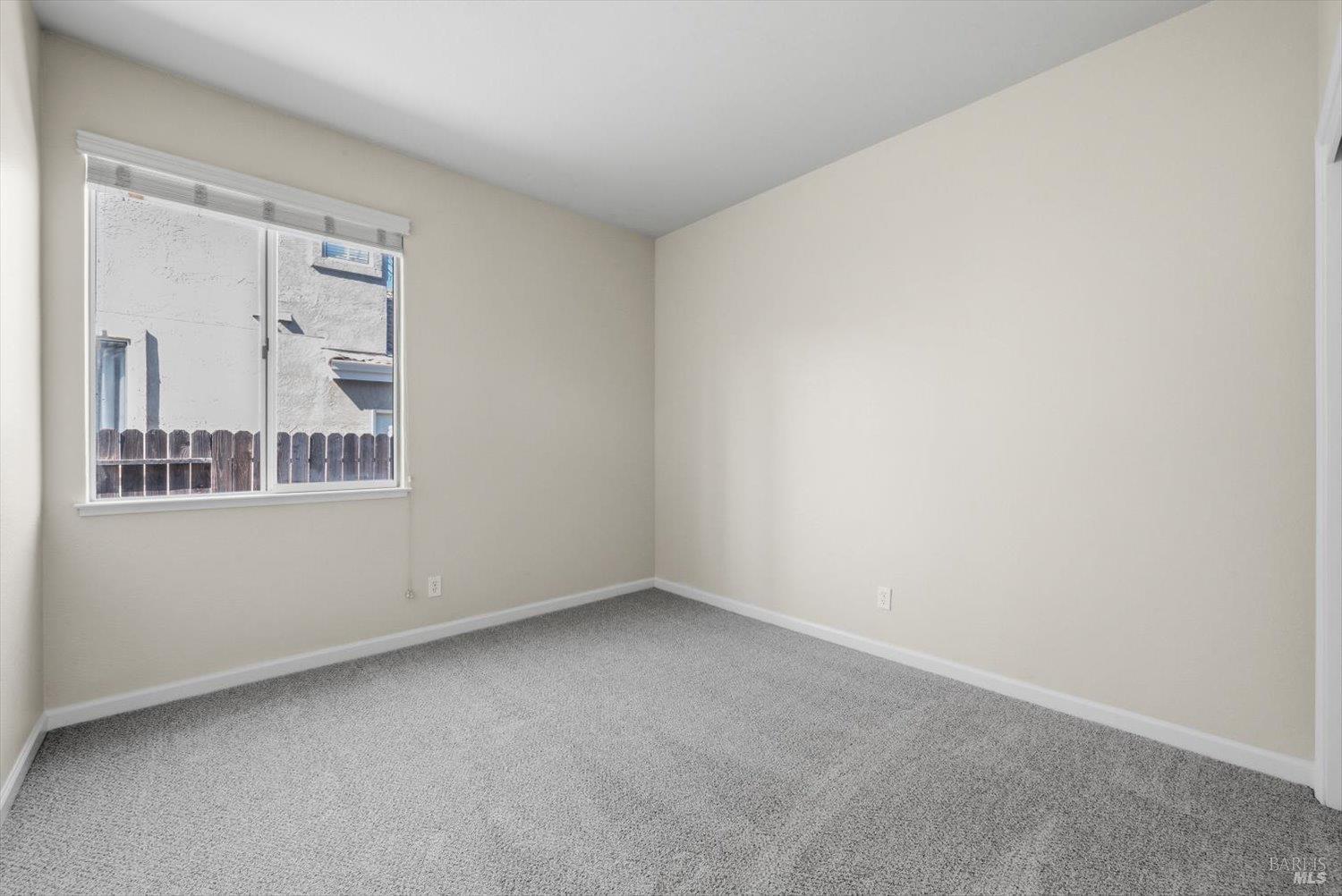 Detail Gallery Image 30 of 58 For 212 Laurelwood Way, Vacaville,  CA 95687 - 3 Beds | 2 Baths