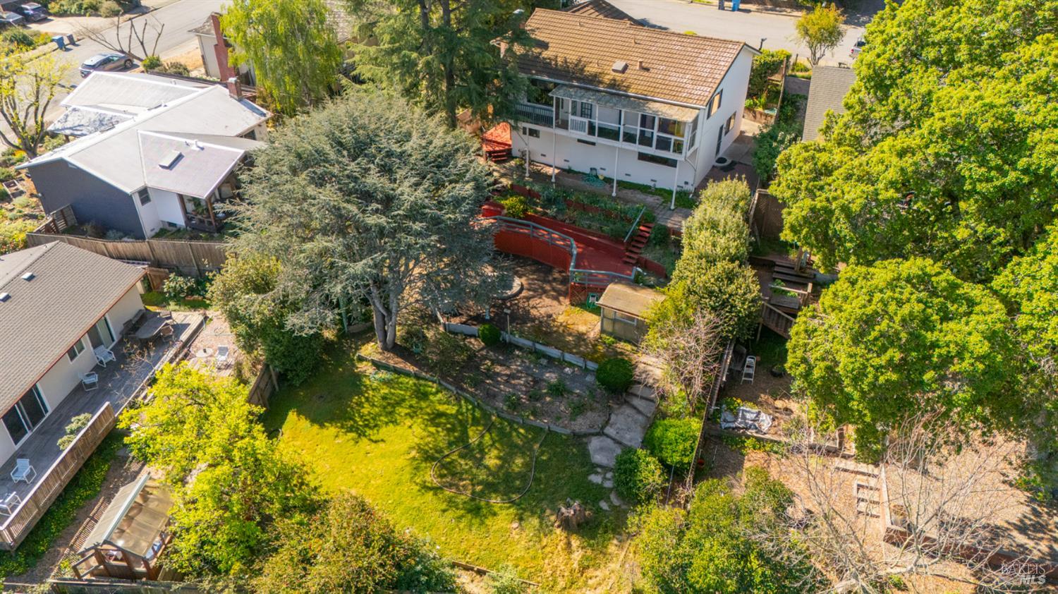 Detail Gallery Image 78 of 83 For 1104 Birch Dr, Petaluma,  CA 94952 - 5 Beds | 2 Baths