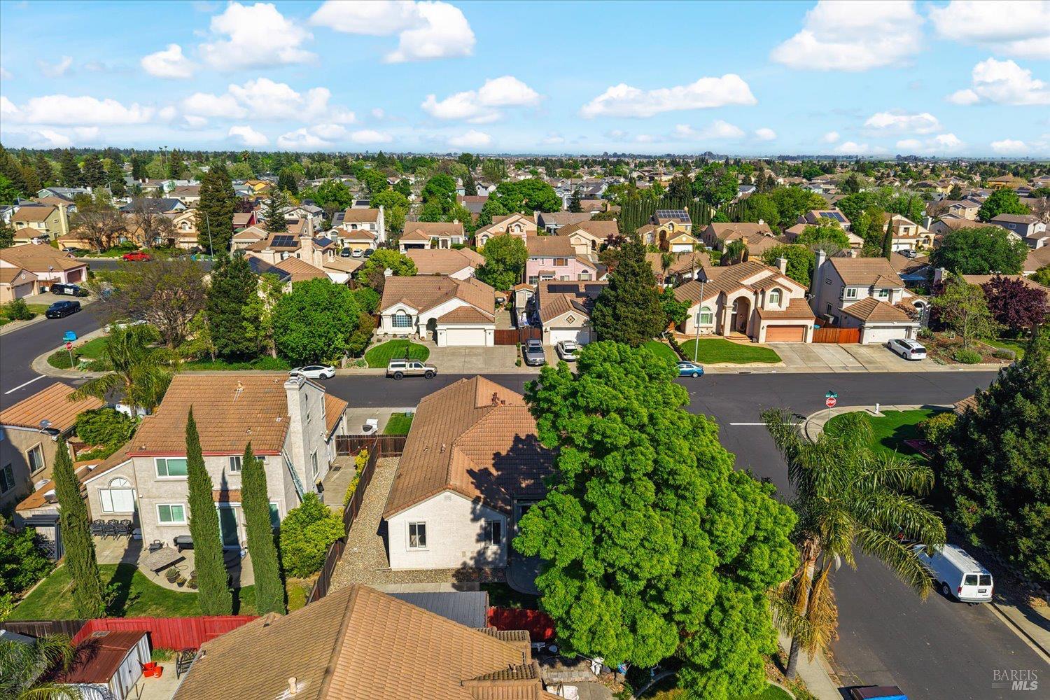 Detail Gallery Image 55 of 58 For 212 Laurelwood Way, Vacaville,  CA 95687 - 3 Beds | 2 Baths