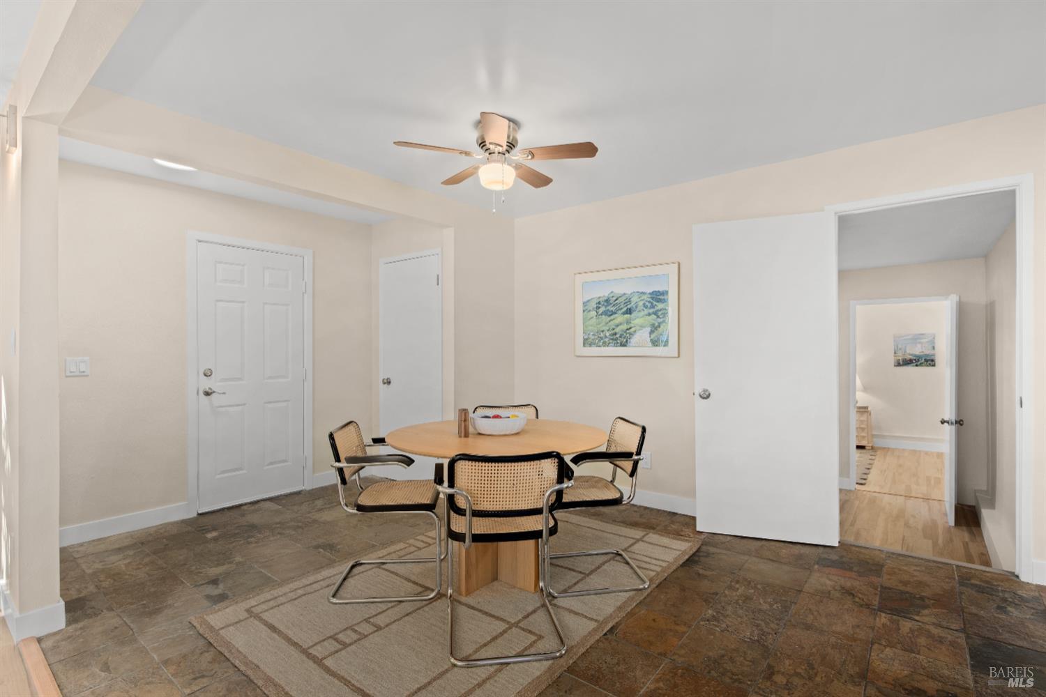 Detail Gallery Image 28 of 37 For 1521 Ditty Ave, Santa Rosa,  CA 95403 - 3 Beds | 2 Baths