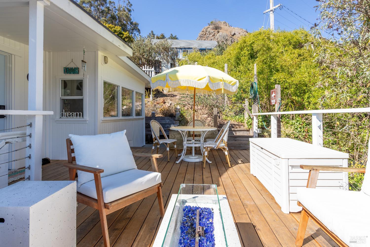 Detail Gallery Image 32 of 65 For 9500 El Camino Aly, Jenner,  CA 95450 - 2 Beds | 2 Baths