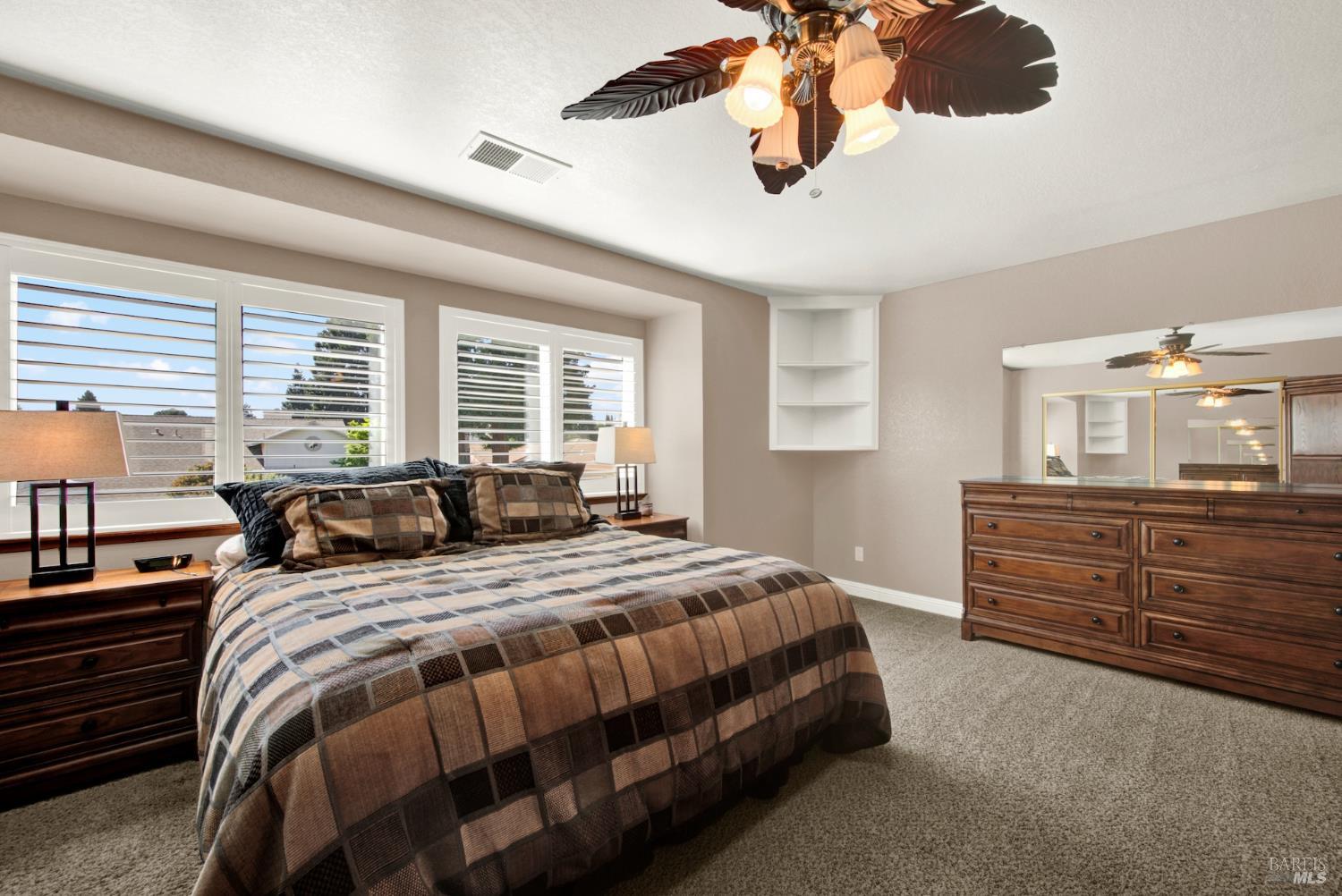 Detail Gallery Image 43 of 74 For 590 Laramie Way, Vacaville,  CA 95688 - 4 Beds | 3 Baths