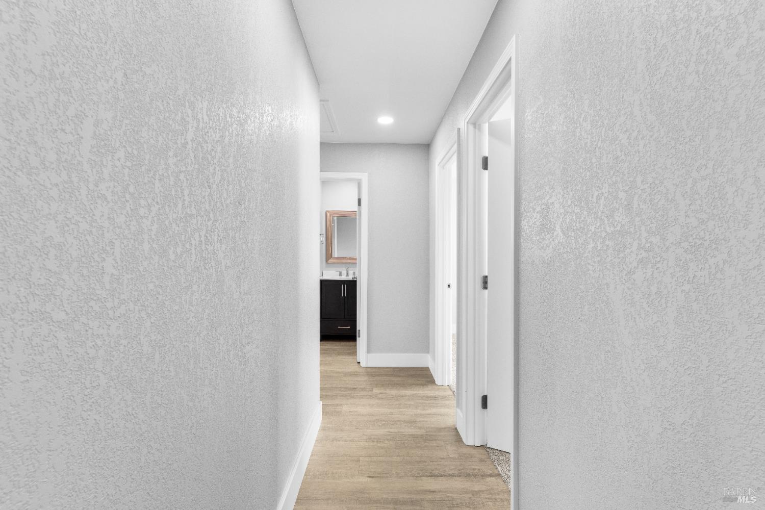 Detail Gallery Image 25 of 46 For 2438 Oceanic Dr, Fairfield,  CA 94533 - 4 Beds | 2 Baths