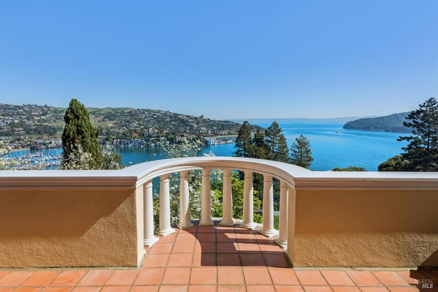 Detail Gallery Image 79 of 94 For 308 Golden Gate Ave, Belvedere,  CA 94920 - 8 Beds | 7/2 Baths