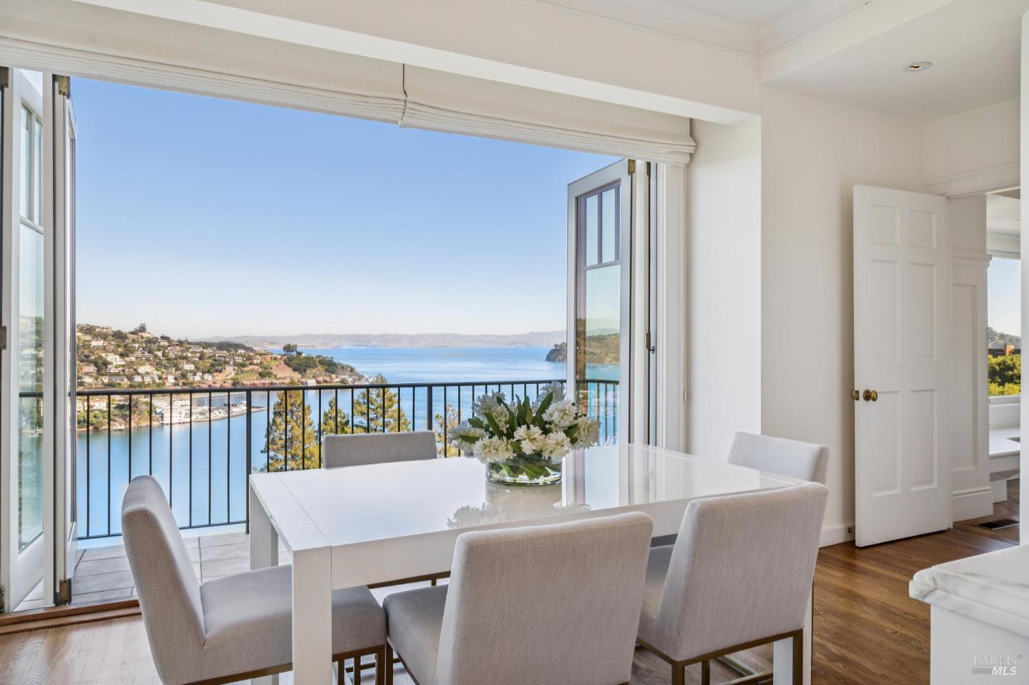 Detail Gallery Image 26 of 94 For 308 Golden Gate Ave, Belvedere,  CA 94920 - 8 Beds | 7/2 Baths