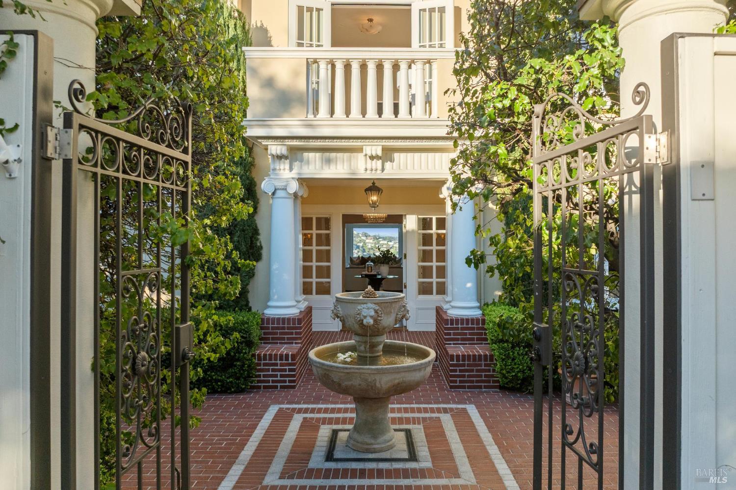 Detail Gallery Image 3 of 94 For 308 Golden Gate Ave, Belvedere,  CA 94920 - 8 Beds | 7/2 Baths