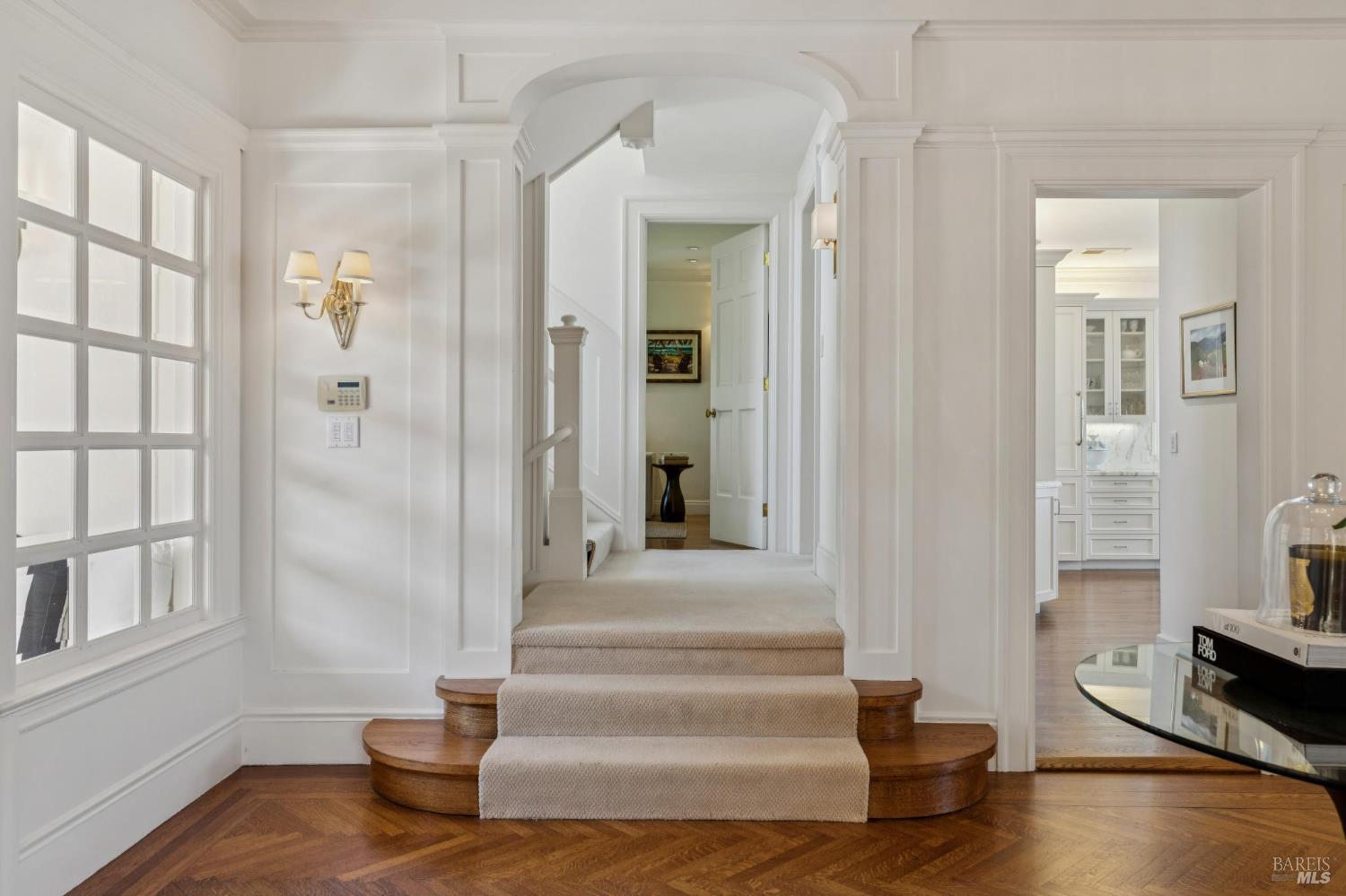 Detail Gallery Image 32 of 94 For 308 Golden Gate Ave, Belvedere,  CA 94920 - 8 Beds | 7/2 Baths