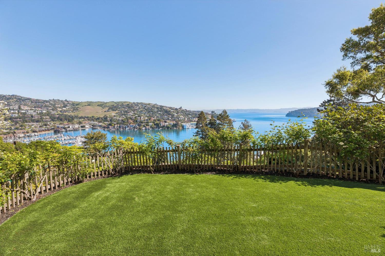 Detail Gallery Image 81 of 94 For 308 Golden Gate Ave, Belvedere,  CA 94920 - 8 Beds | 7/2 Baths