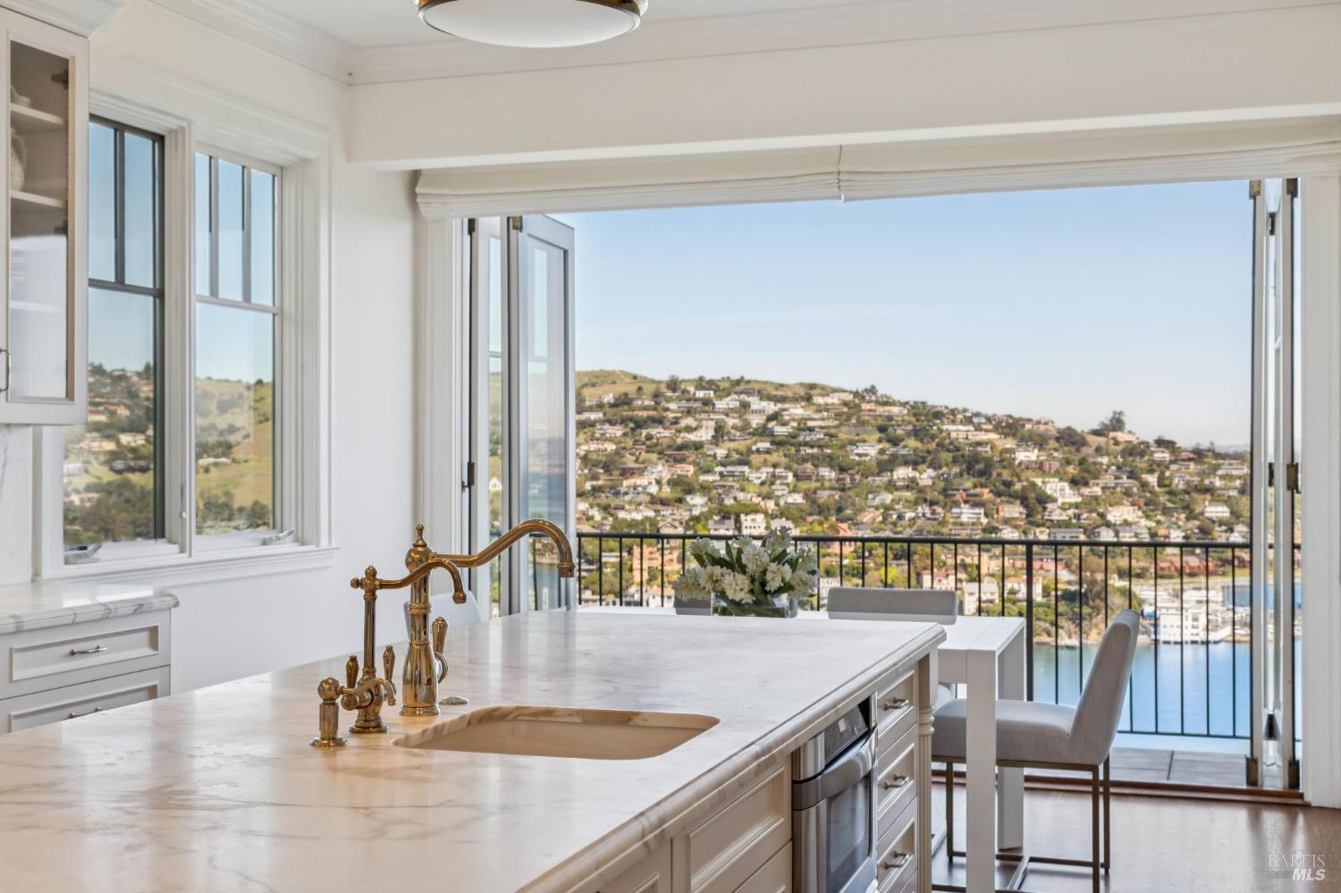 Detail Gallery Image 24 of 94 For 308 Golden Gate Ave, Belvedere,  CA 94920 - 8 Beds | 7/2 Baths