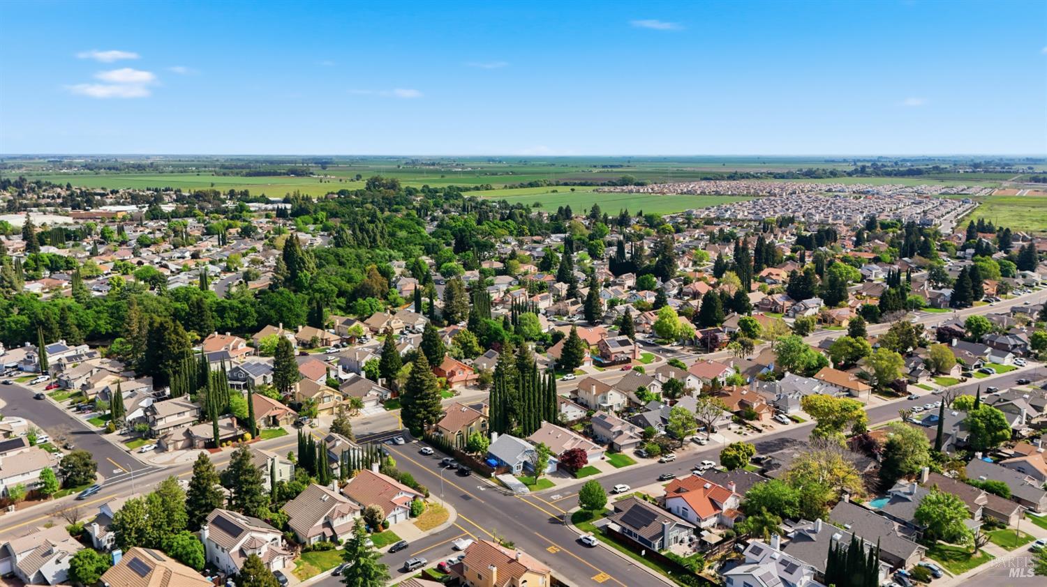 Detail Gallery Image 38 of 42 For 701 Oak Brook Dr, Vacaville,  CA 95687 - 3 Beds | 2 Baths