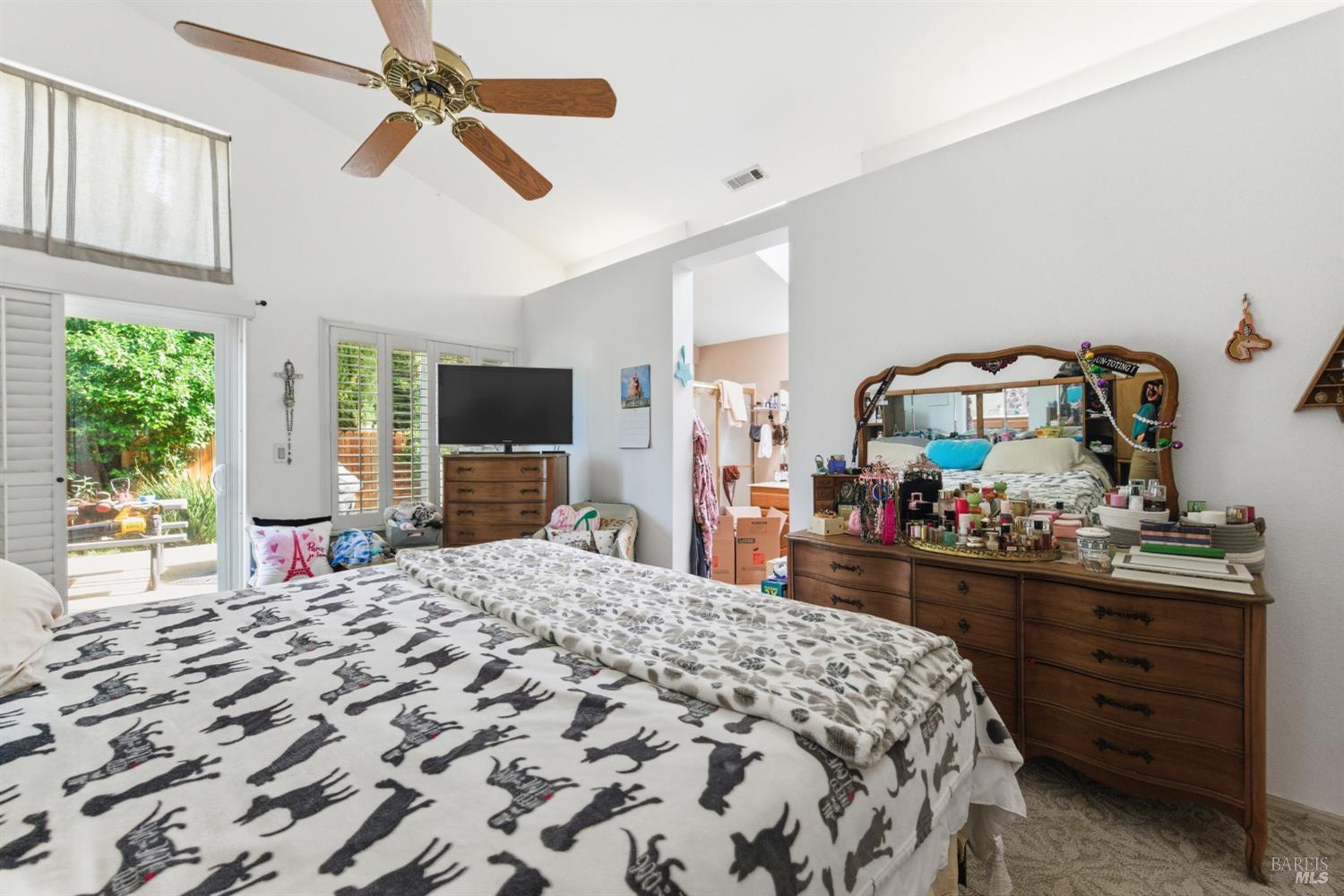 Detail Gallery Image 27 of 42 For 701 Oak Brook Dr, Vacaville,  CA 95687 - 3 Beds | 2 Baths