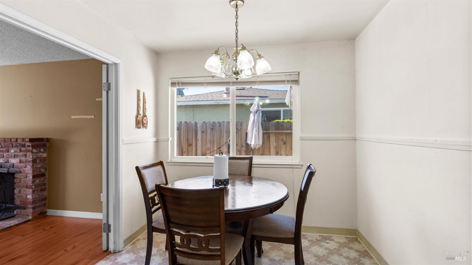 Detail Gallery Image 11 of 33 For 535 Amesbury Dr, Dixon,  CA 95620 - 3 Beds | 2 Baths