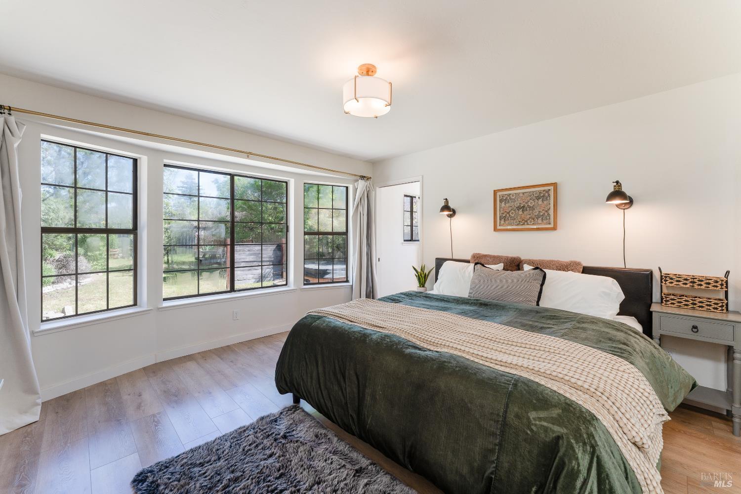 Detail Gallery Image 19 of 38 For 955 N Pine St, Ukiah,  CA 95482 - 3 Beds | 2 Baths