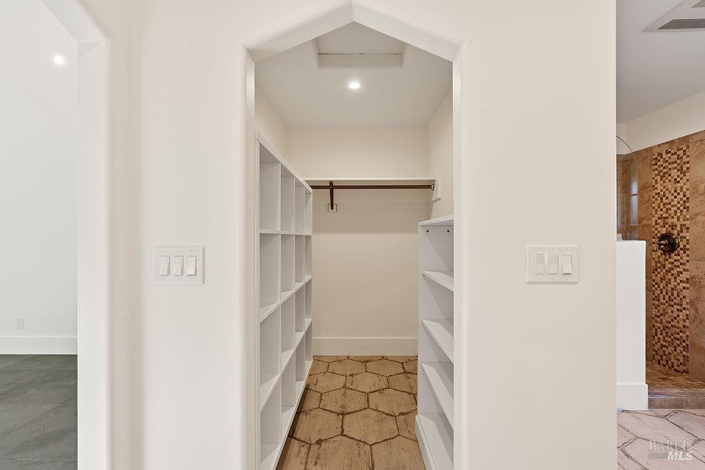 Detail Gallery Image 45 of 58 For 549 Catherine Ct, Santa Rosa,  CA 95409 - 3 Beds | 2/1 Baths