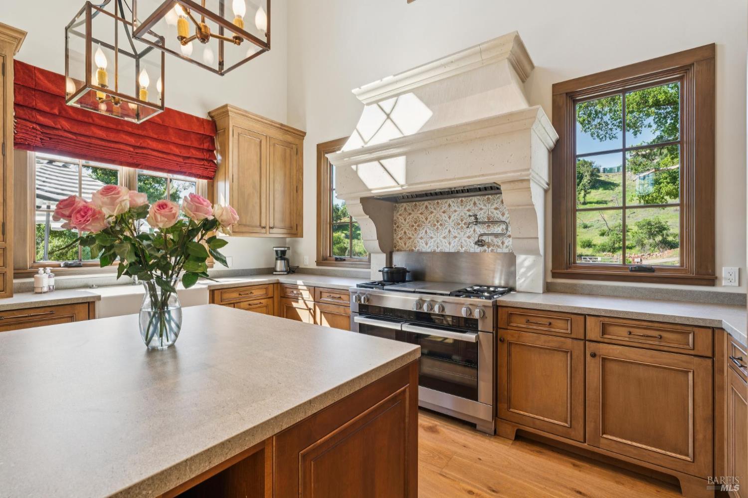 Detail Gallery Image 12 of 57 For 1044 Deer Park Rd, Deer Park,  CA 94576 - 3 Beds | 2/1 Baths