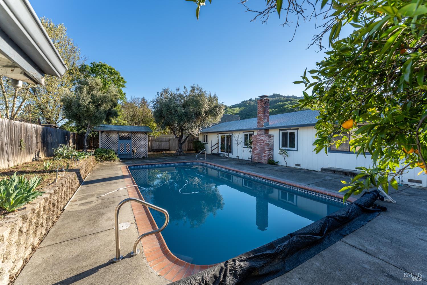 Detail Gallery Image 19 of 29 For 1339 Laurel Ave, Ukiah,  CA 95482 - 3 Beds | 2 Baths