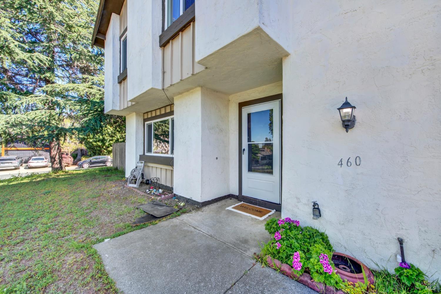 Detail Gallery Image 8 of 36 For 460 Turner Dr, Benicia,  CA 94510 - 3 Beds | 1/1 Baths