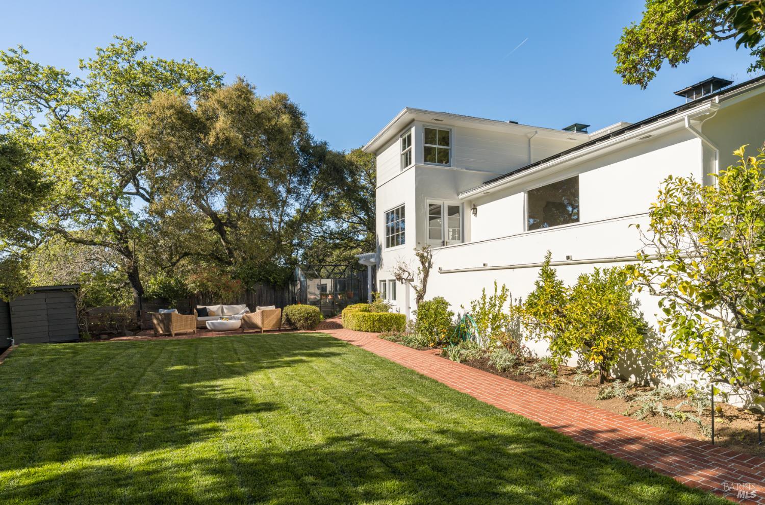 Detail Gallery Image 45 of 59 For 14 Skyland Way, Ross,  CA 94957 - 5 Beds | 4/1 Baths