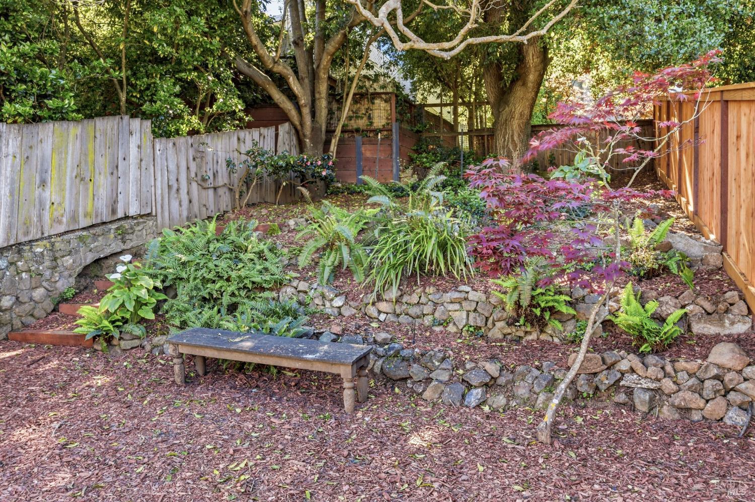 Detail Gallery Image 40 of 45 For 31 Acacia Ave, Belvedere,  CA 94920 - 3 Beds | 1 Baths