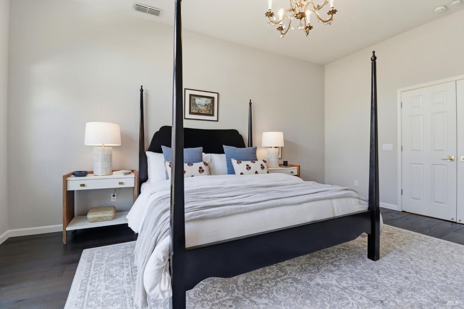 Detail Gallery Image 32 of 54 For 1043 Allen St, Petaluma,  CA 94954 - 4 Beds | 2 Baths