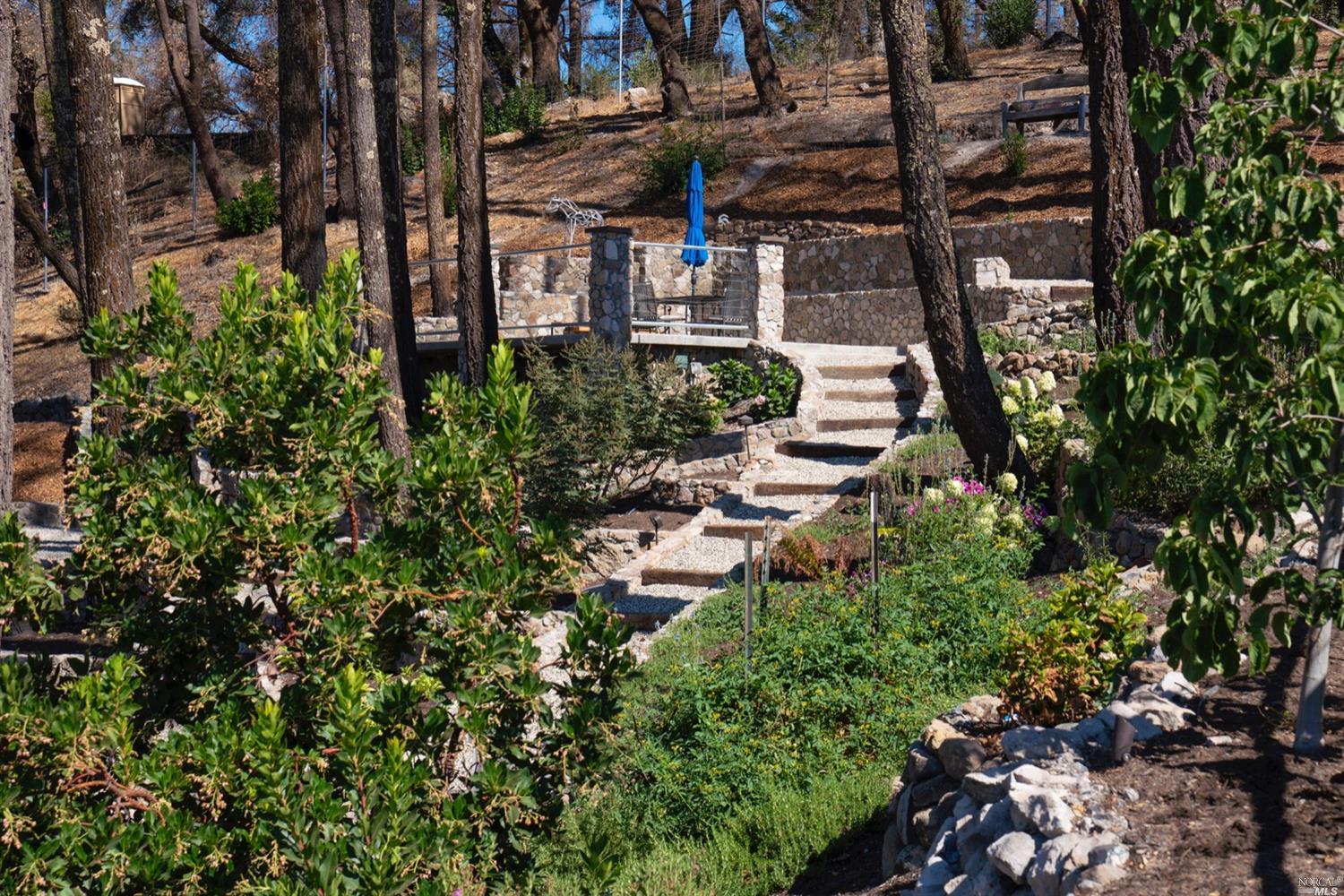 Detail Gallery Image 32 of 40 For 9 Bournemouth Rd, Saint Helena,  CA 94574 - 4 Beds | 5/2 Baths