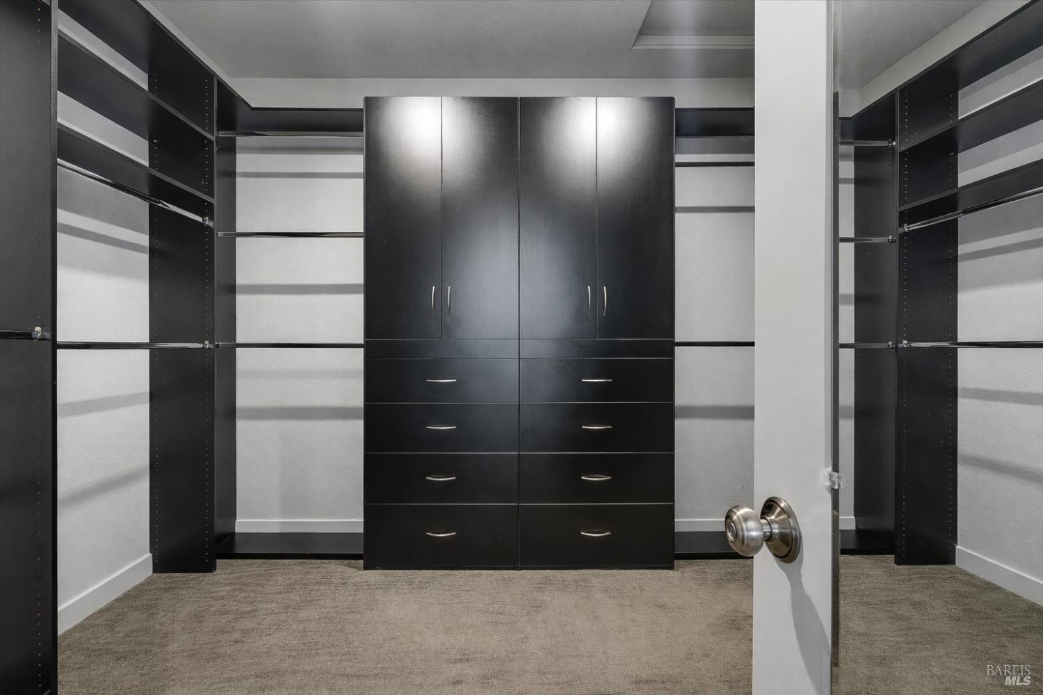 Detail Gallery Image 44 of 64 For 2521 Barley Ln, Santa Rosa,  CA 95403 - 5 Beds | 4 Baths